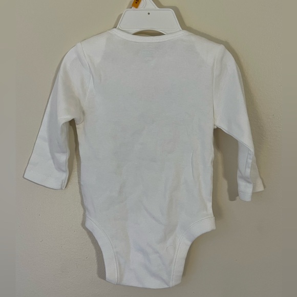 NWT Old Navy “Love” onsie, 3-6mo for baby girl - Picture 3 of 5